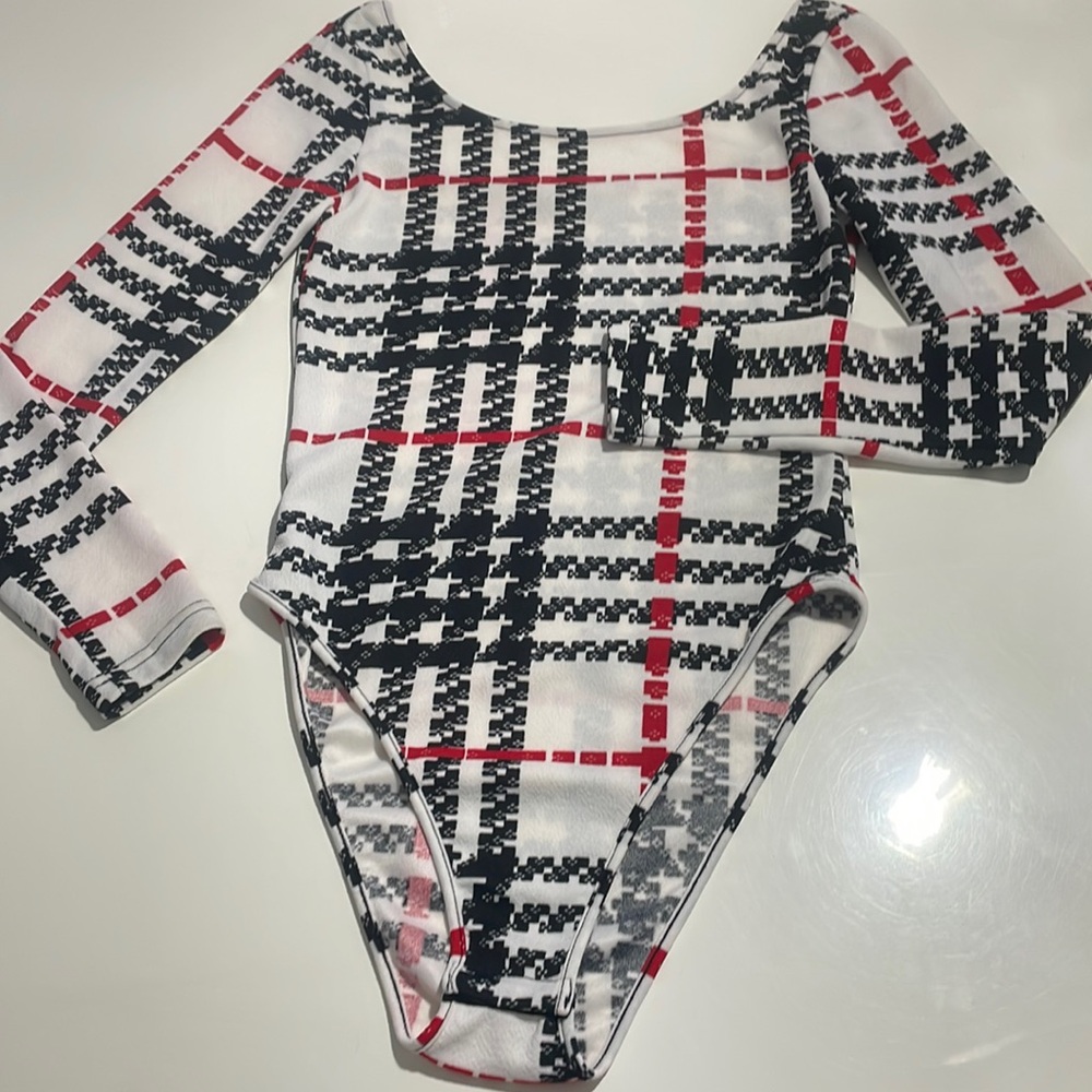 🎉SHEIN low back bodysuit